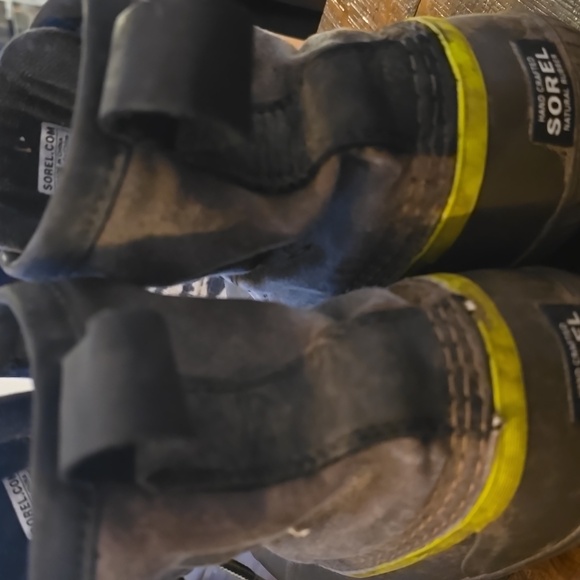 Mens Sorel Boots - Picture 6 of 10